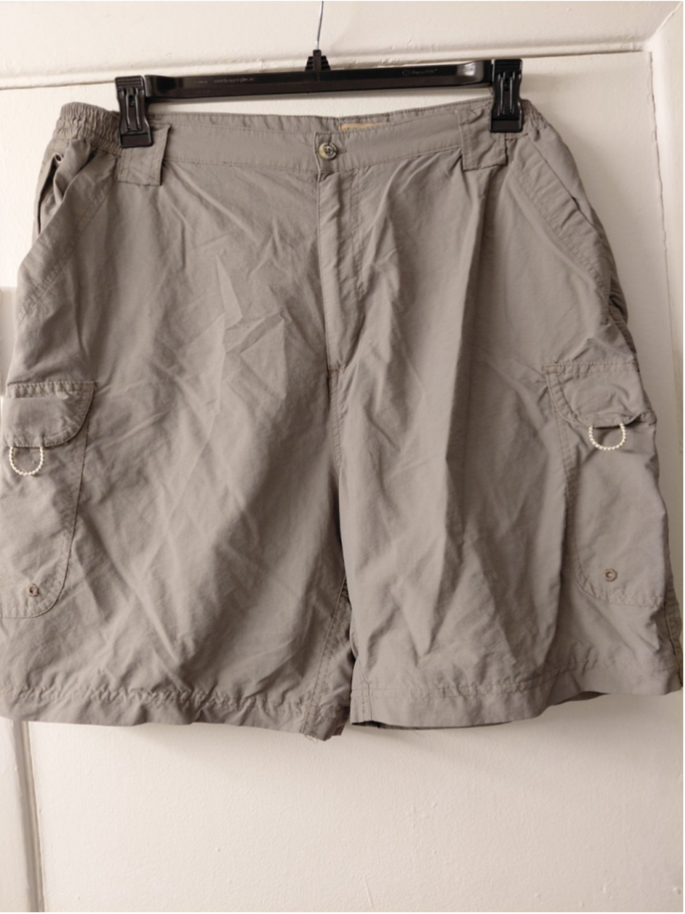 Men's Rugged Outdoors Outfitters Utility Cargo Shorts Khaki Hiking Fishing XL 40